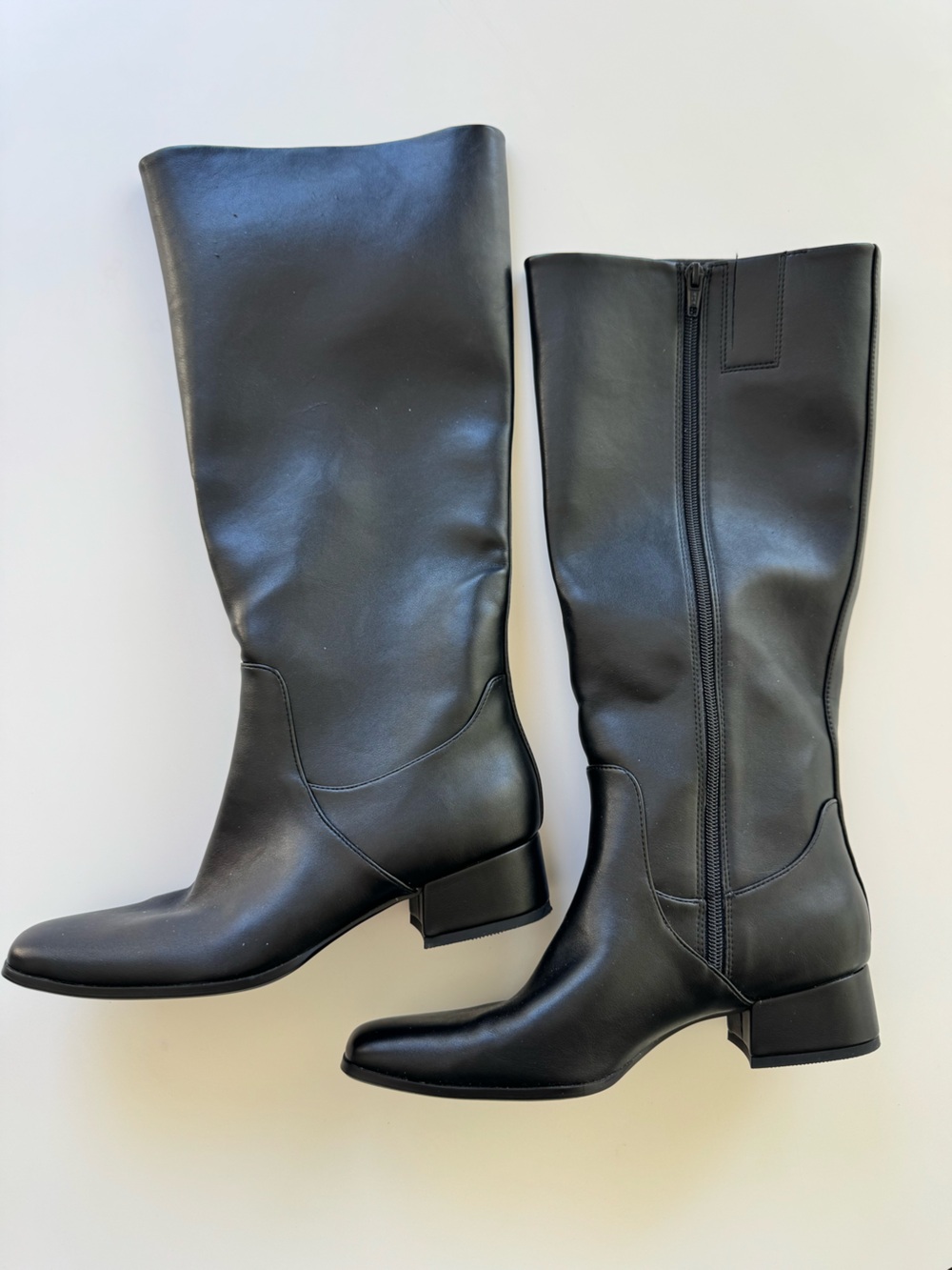 Women’s Vegan Leather Black Knee High Boots - like new - size 8